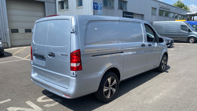 Mercedes-Benz Vito L2 Diesel Rwd 116CDI Select Van 9G-Tronic - Image 9